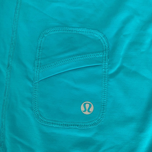 cute Lu Lu Lemon tank. bright teal blue. fits med/large - Picture 7 of 7